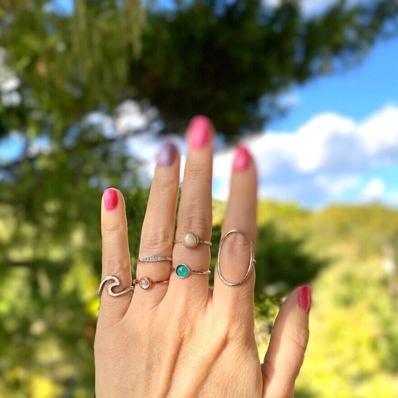 *sold on ebay* 6 Rings  PURA VIDA Moonstone Mood Wave Salty Pearl Oval Size 6/7 - Picture 5 of 8